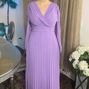 Elegant Lavender Long Sleeve Dress